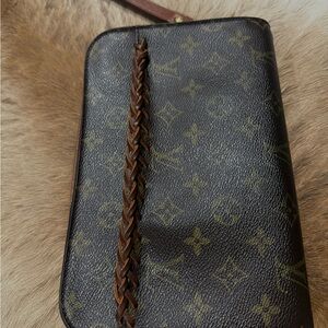 Louis Vuitton Monogram Orsay Clutch